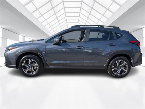 Used 2025 Subaru Crosstrek 2.0i Premium image 4
