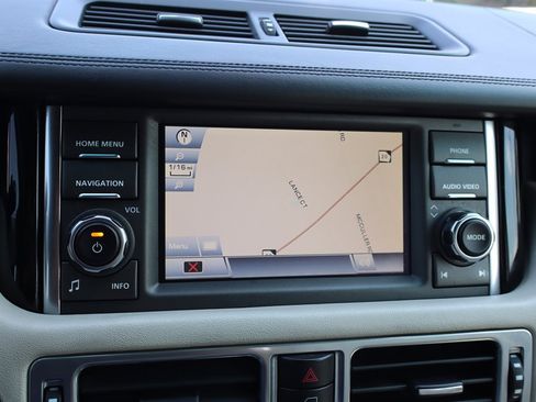 Used 2012 Land Rover Range Rover HSE LUX AWD/4WD image 25
