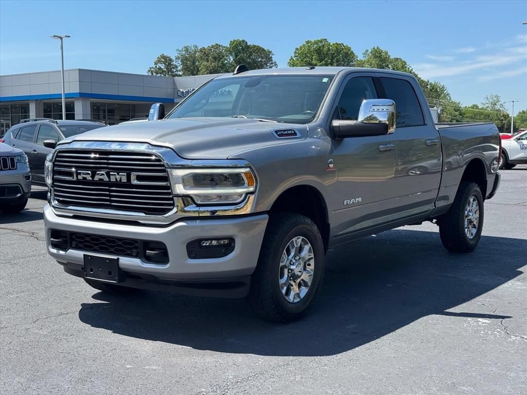Used 2024 RAM 2500 Laramie AWD/4WD image 7