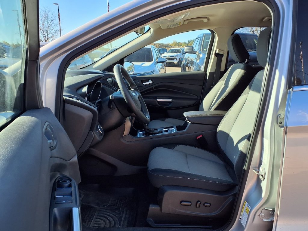 Used 2019 Ford Escape SE AWD/4WD image 14