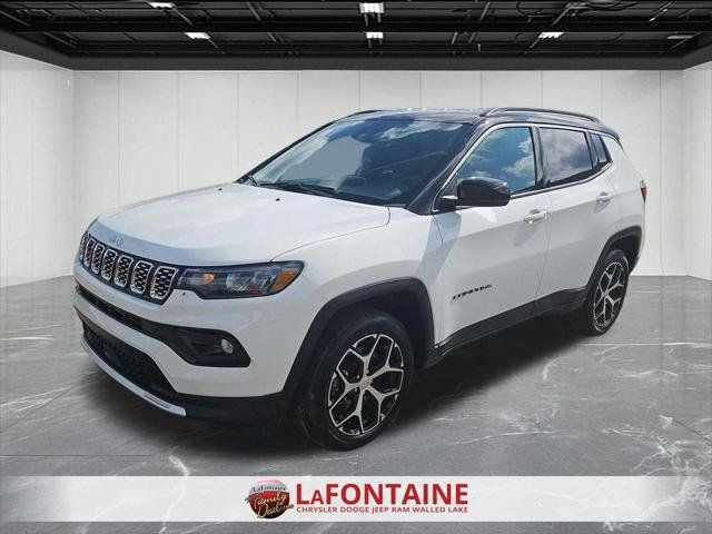 Certified 2024 Jeep Compass Limited AWD/4WD image 1