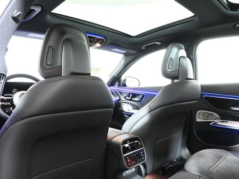 New 2026 Mercedes-Benz E 53 AMG e 4MATIC Sedan image 29