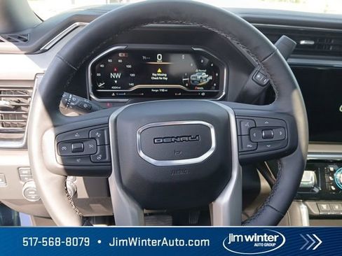 Used 2025 GMC Sierra 2500 Denali w/ Denali Reserve Package AWD/4WD image 22