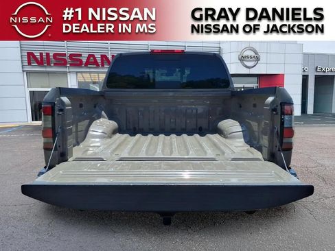 Used 2023 Nissan Frontier Pro-X w/ Technology Package RWD image 8