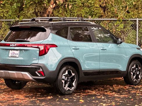 New 2026 Kia Seltos S image 3