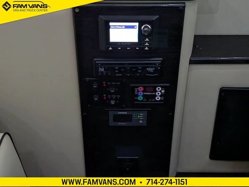 Used 2019 Mercedes-Benz Sprinter 170 Cargo image 7