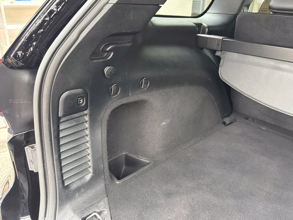 Used 2020 Jeep Grand Cherokee Limited w/ Luxury Group II RWD image 40