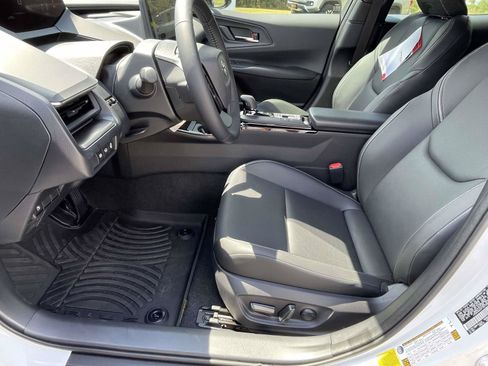 Used 2026 Toyota Prius FWD image 11