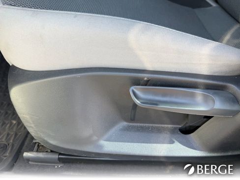 Used 2024 Volkswagen Taos S FWD image 23