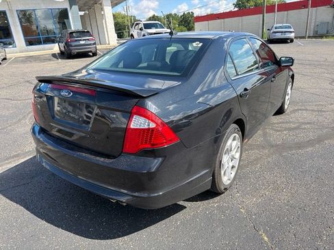 Used 2011 Ford Fusion SE w/ 202A Rapid Spec Order Code FWD image 7