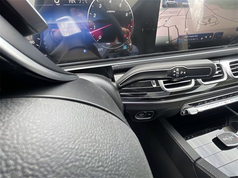 New 2025 Mercedes-Benz GLE 580 4MATIC image 18