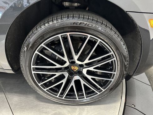 Used 2026 Porsche Macan Turbo AWD/4WD image 14