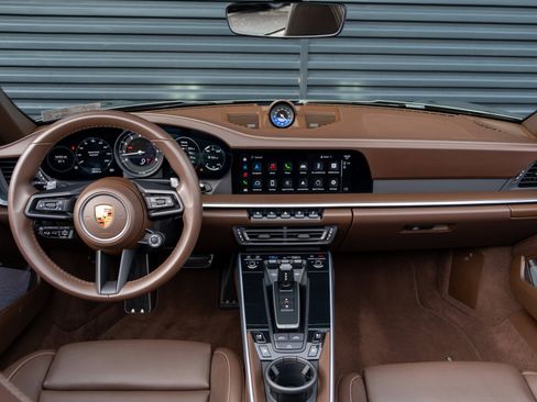 Certified 2022 Porsche 911 Carrera 4S image 22