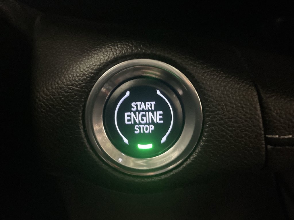 Used 2023 Buick Envision Avenir AWD/4WD image 11