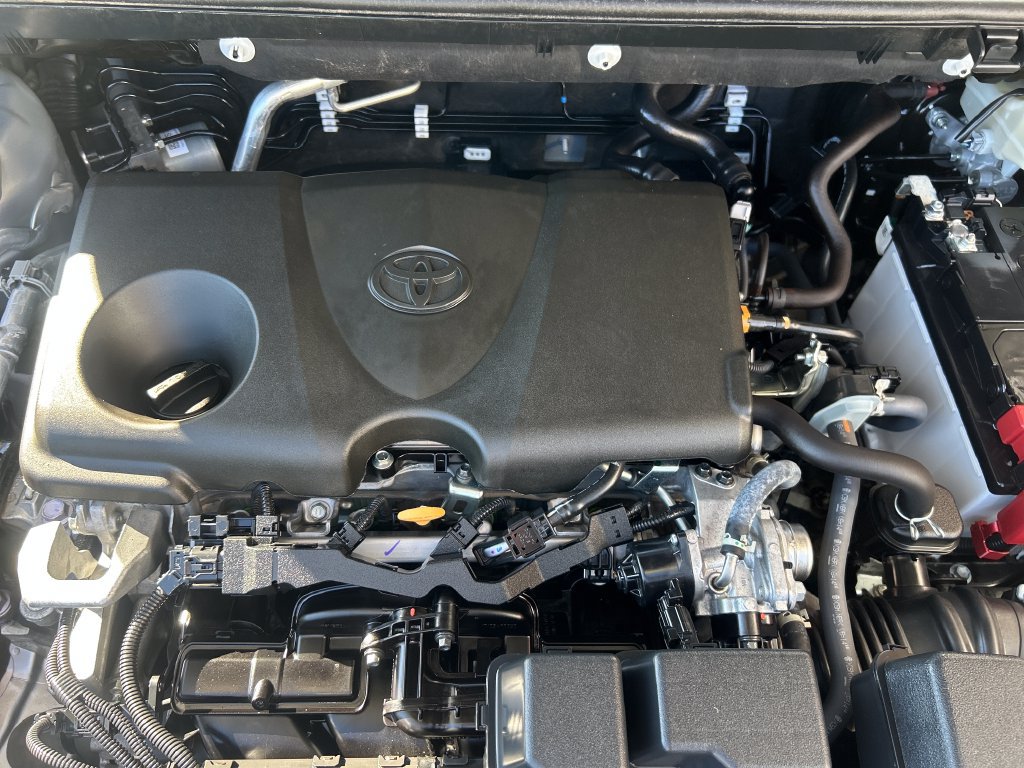 Certified 2025 Toyota RAV4 XLE AWD/4WD image 22