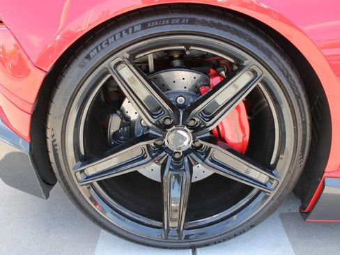 Used 2015 Lamborghini Huracan LP 610-4 image 35