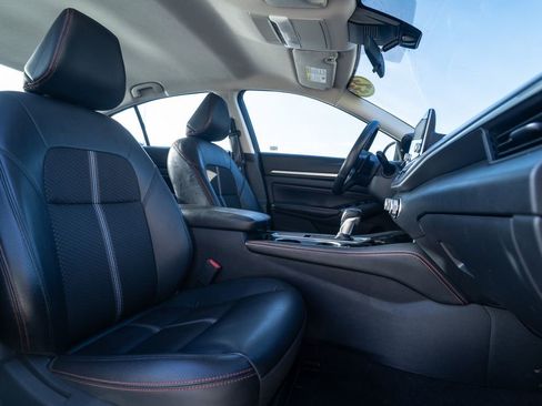 Used 2023 Nissan Altima 2.5 SR image 13