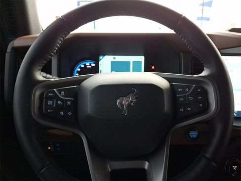 Certified 2024 Ford Bronco Outer Banks image 21