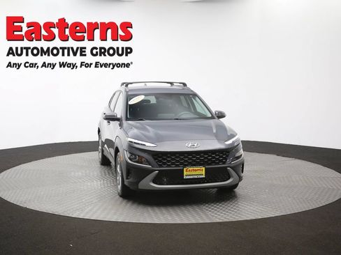 Used 2023 Hyundai Kona SEL AWD/4WD image 51