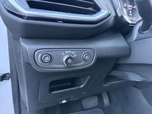 Certified 2023 Chevrolet TrailBlazer LT w/ Convenience Package image 16