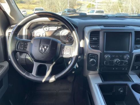 Used 2015 RAM 1500 Lone Star image 11