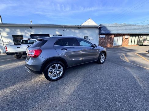 Used 2017 Mercedes-Benz GLA 250 4MATIC image 27