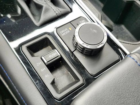 Used 2023 Toyota Tundra Platinum AWD/4WD image 26