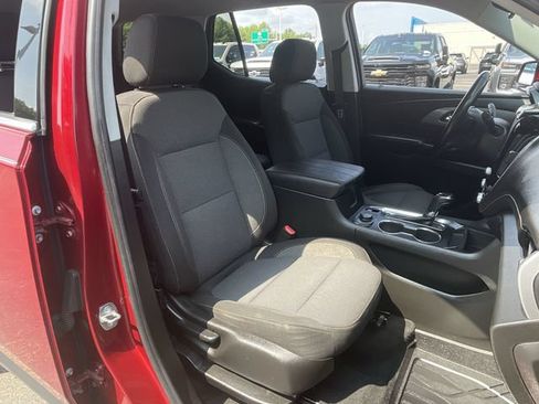 Certified 2018 Chevrolet Traverse LT w/ LPO, Floor Liner Package AWD/4WD image 28