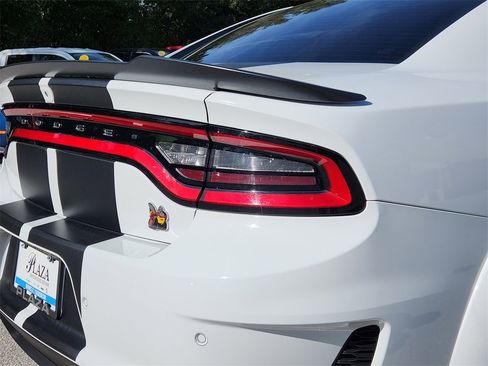 Certified 2021 Dodge Charger Scat Pack image 8