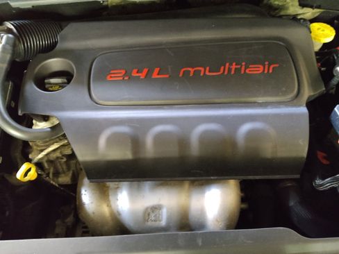 Used 2018 Jeep Compass Limited w/ Navigation Group AWD/4WD image 30