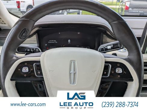 Used 2020 Lincoln Aviator Black Label w/ Dynamic Handling Package AWD/4WD image 23