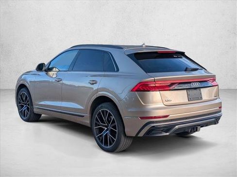 Used 2019 Audi Q8 Prestige image 5