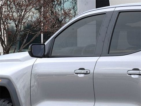 New 2026 GMC Canyon Elevation image 36