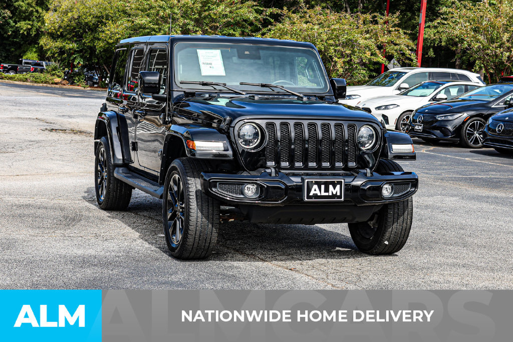 Used 2023 Jeep Wrangler Unlimited Sahara AWD/4WD image 4