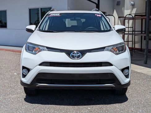 Used 2016 Toyota RAV4 XLE FWD image 2