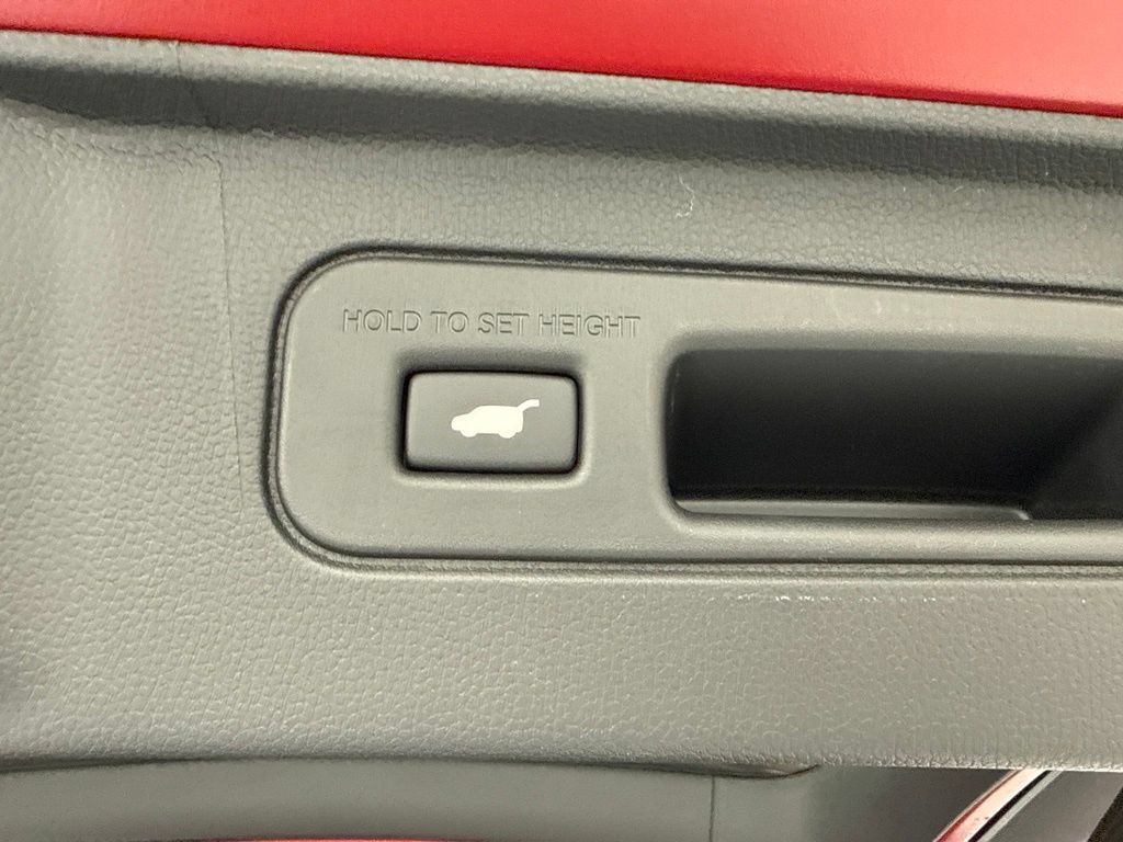 New 2026 Honda Pilot Touring image 12