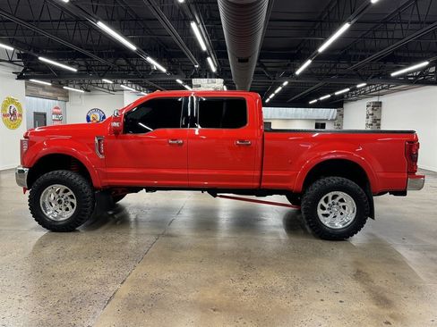 Used 2018 Ford F350 Lariat w/ Lariat Ultimate Package AWD/4WD image 4
