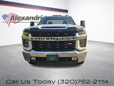 Used 2020 Chevrolet Silverado 3500 LT w/ Convenience Package AWD/4WD image 2