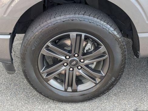 Used 2021 Ford F150 XLT w/ Equipment Group 302A High AWD/4WD image 13
