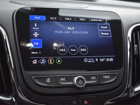 Used 2022 Chevrolet Equinox RS w/ RS Leather Package image 29