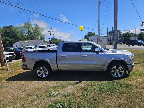 Used 2020 RAM 1500 Limited w/ Body Color Bumper Group AWD/4WD image 2