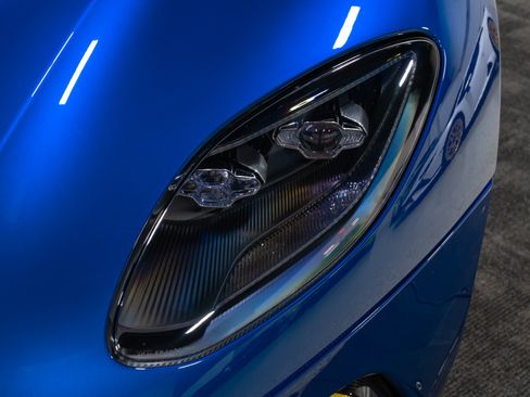 Used 2023 Aston Martin DBS Superleggera Volante RWD image 22