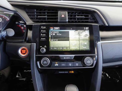 Used 2021 Honda Civic Sport image 12