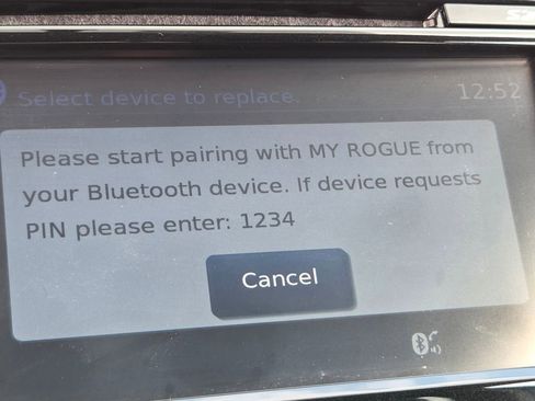 Used 2016 Nissan Rogue SL image 12