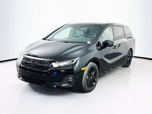 Used 2025 Honda Odyssey Sport-L image 3
