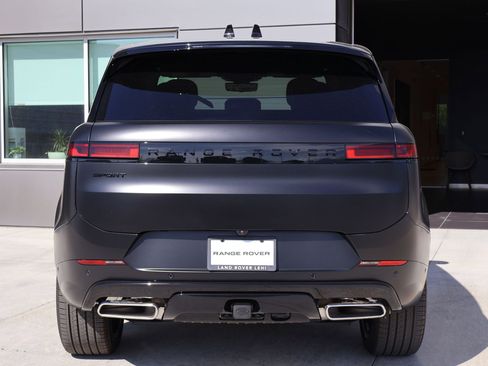 New 2026 Land Rover Range Rover Sport Dynamic SE AWD/4WD image 7