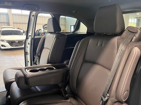 Used 2020 Honda Odyssey EX-L image 17