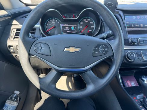 Used 2019 Chevrolet Impala LS FWD image 12