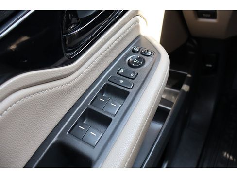 Used 2018 Honda Odyssey Elite image 27