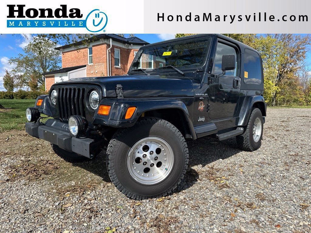 Used 1998 Jeep Wrangler Sahara AWD/4WD image 1